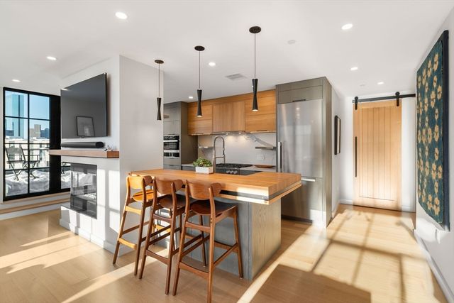 76 Wareham St PHD, Boston, MA 02118