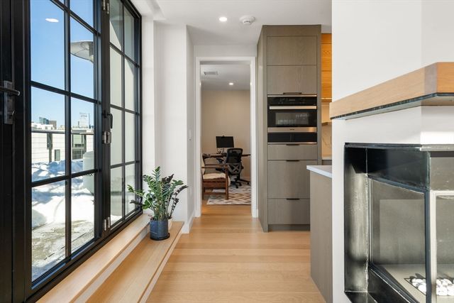 76 Wareham St PHD, Boston, MA 02118