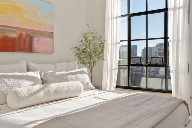 76 Wareham St PHD, Boston, MA 02118