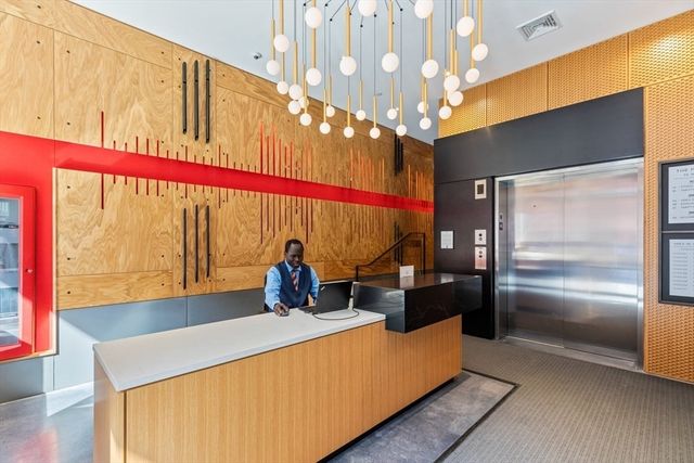 76 Wareham St PHD, Boston, MA 02118