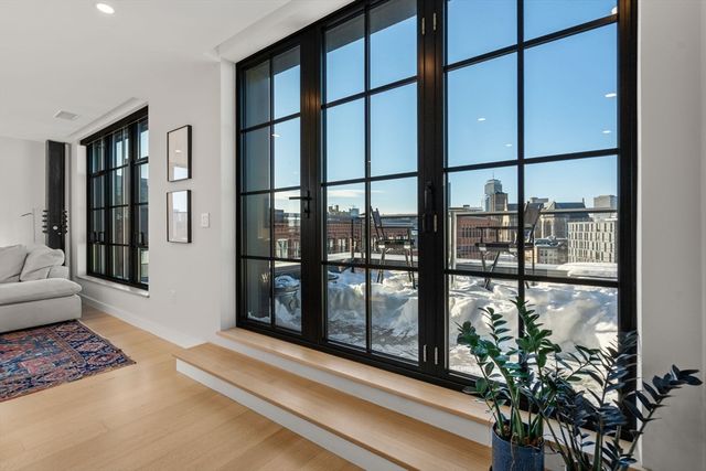 76 Wareham St PHD, Boston, MA 02118