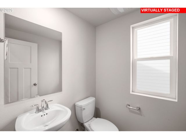 2985 Quail Ave, Woodburn, OR 97071