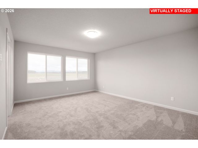 2985 Quail Ave, Woodburn, OR 97071