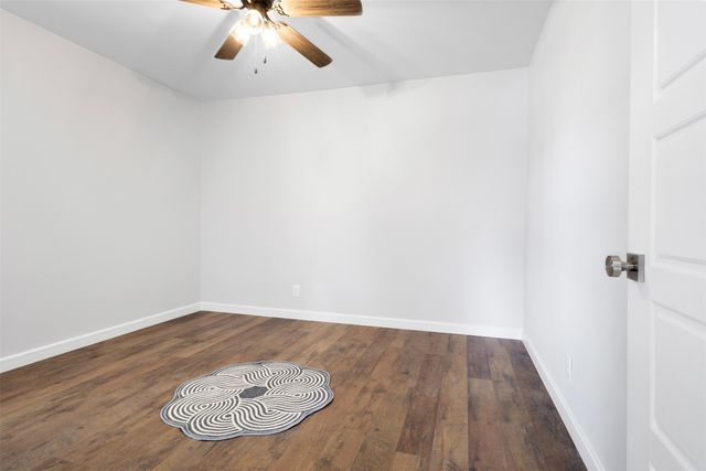 610 S 10th Street, Sanger, TX 76266