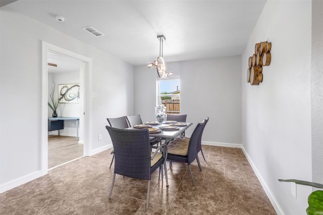 610 S 10th Street, Sanger, TX 76266