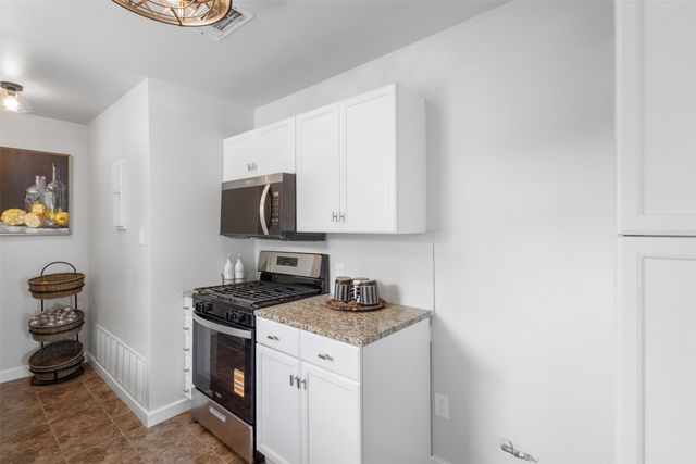 610 S 10th Street, Sanger, TX 76266