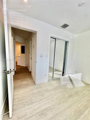 111 NW 7th Ave, Dania Beach, FL 33004