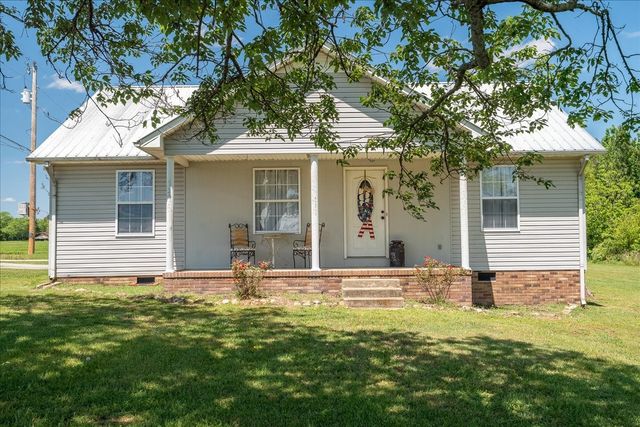 706 Tingle Trapp Road, Lawrenceburg, TN 38464