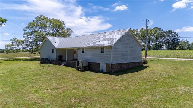 706 Tingle Trapp Road, Lawrenceburg, TN 38464