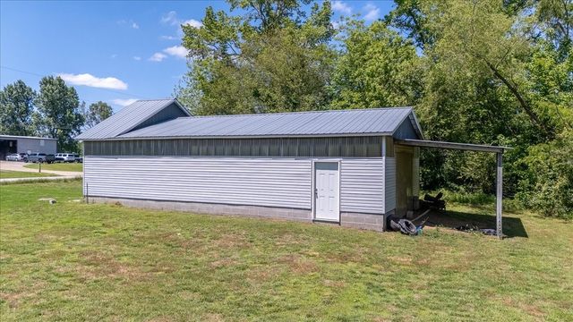 706 Tingle Trapp Road, Lawrenceburg, TN 38464