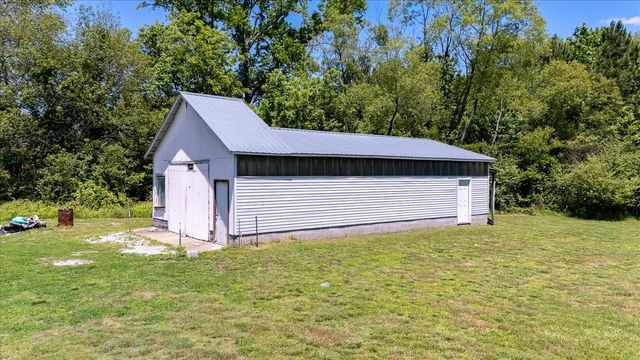 706 Tingle Trapp Road, Lawrenceburg, TN 38464
