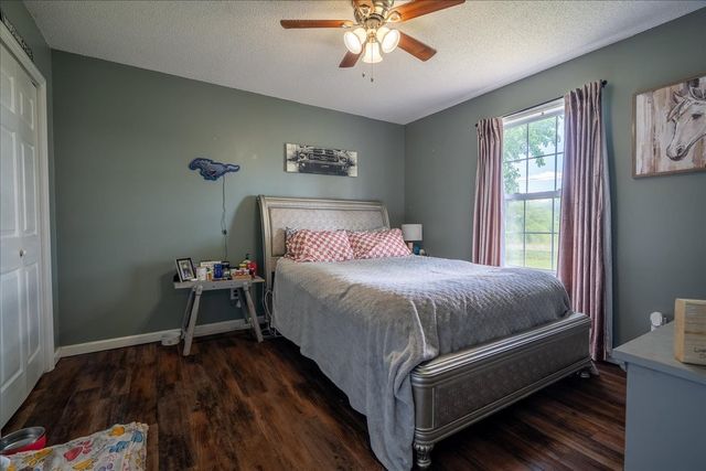 706 Tingle Trapp Road, Lawrenceburg, TN 38464