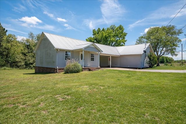 706 Tingle Trapp Road, Lawrenceburg, TN 38464