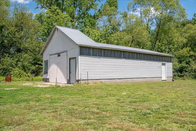 706 Tingle Trapp Road, Lawrenceburg, TN 38464