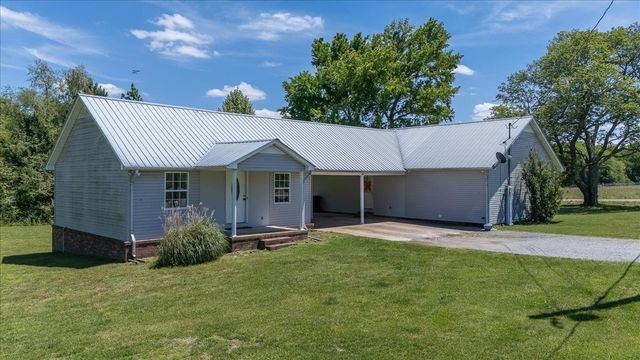 706 Tingle Trapp Road, Lawrenceburg, TN 38464