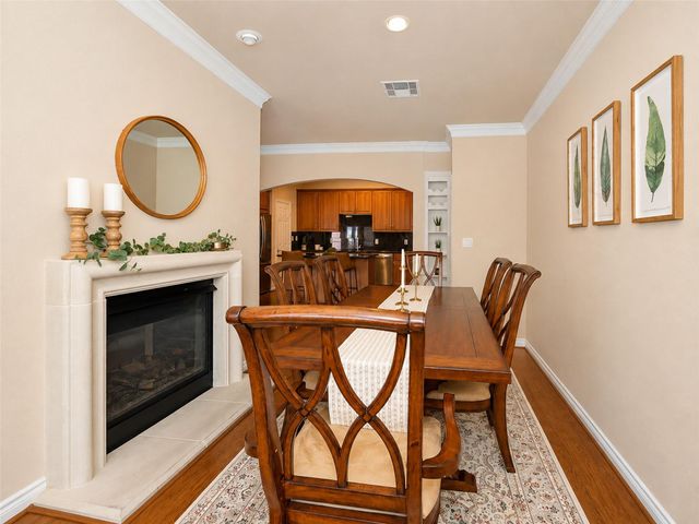 2400 Mccue Road 401, Houston, TX 77056