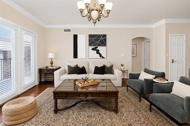 2400 Mccue Road 401, Houston, TX 77056