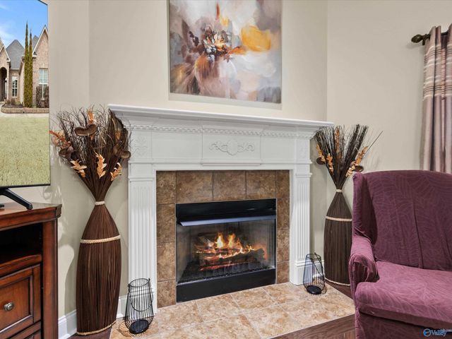 222 Legendwood Drive, Madison, AL 35757