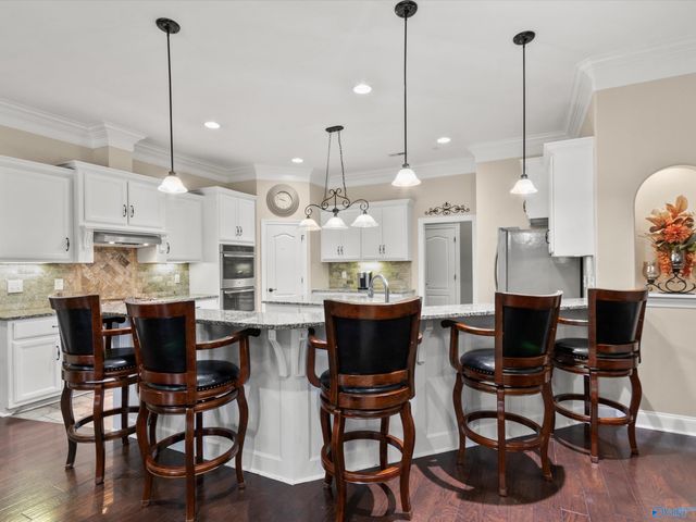 222 Legendwood Drive, Madison, AL 35757