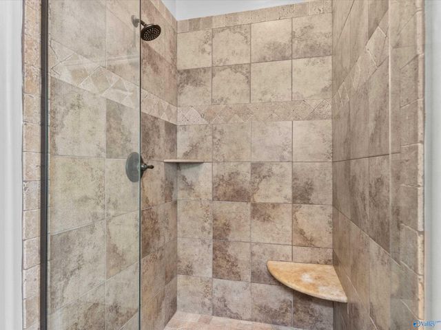 222 Legendwood Drive, Madison, AL 35757