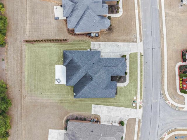 222 Legendwood Drive, Madison, AL 35757