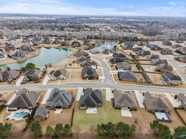 222 Legendwood Drive, Madison, AL 35757