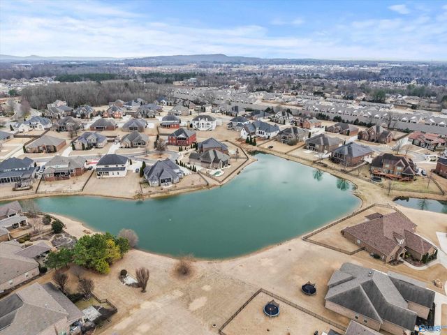222 Legendwood Drive, Madison, AL 35757