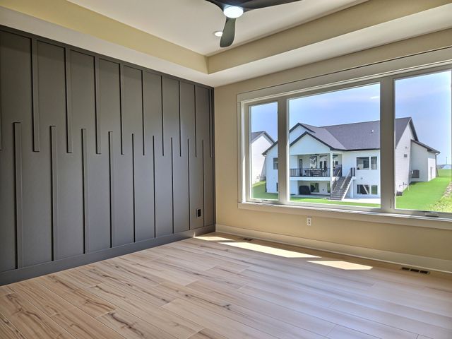 17316 Northview Drive, Urbandale, IA 50263