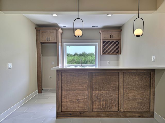 17316 Northview Drive, Urbandale, IA 50263