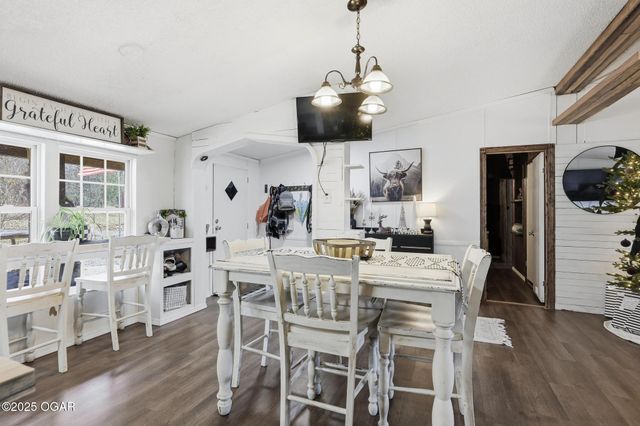 28834 Fir Road, Carl Junction, MO 64834