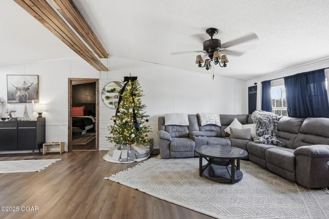 28834 Fir Road, Carl Junction, MO 64834