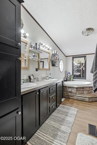 28834 Fir Road, Carl Junction, MO 64834