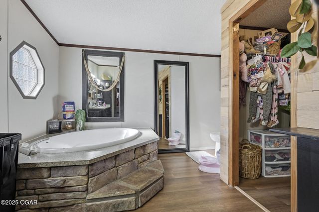 28834 Fir Road, Carl Junction, MO 64834