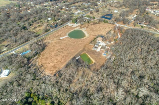 28834 Fir Road, Carl Junction, MO 64834