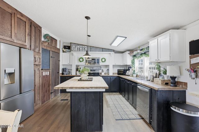 28834 Fir Road, Carl Junction, MO 64834