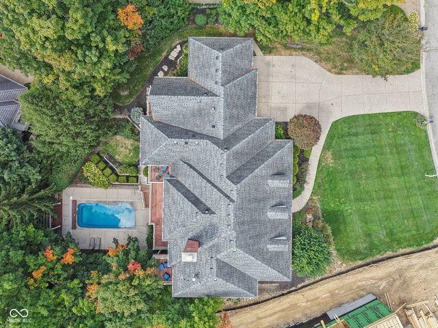 9224 Bluestone Circle, Indianapolis, IN 46236