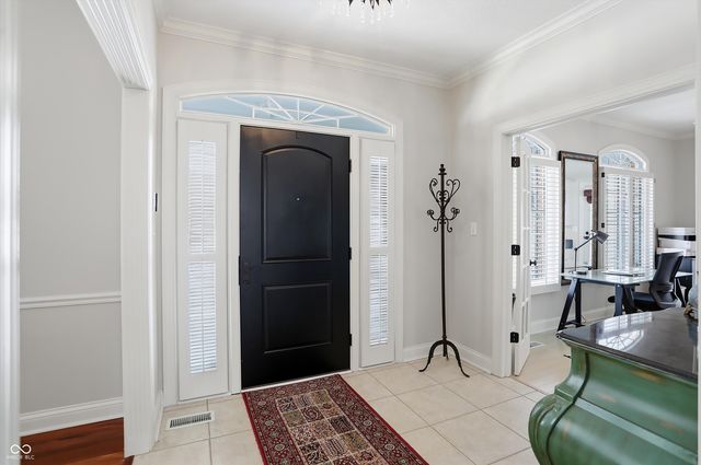 9224 Bluestone Circle, Indianapolis, IN 46236