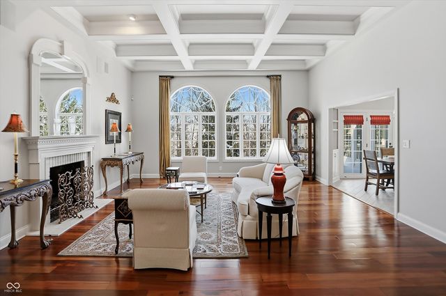 9224 Bluestone Circle, Indianapolis, IN 46236