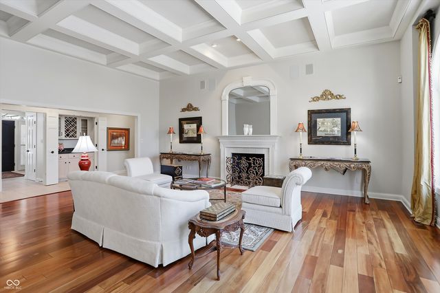 9224 Bluestone Circle, Indianapolis, IN 46236