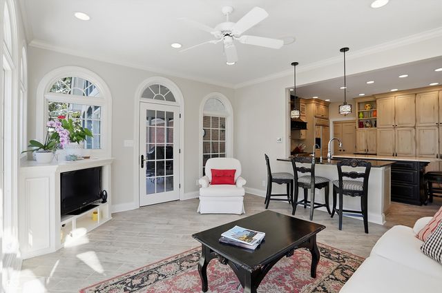 9224 Bluestone Circle, Indianapolis, IN 46236