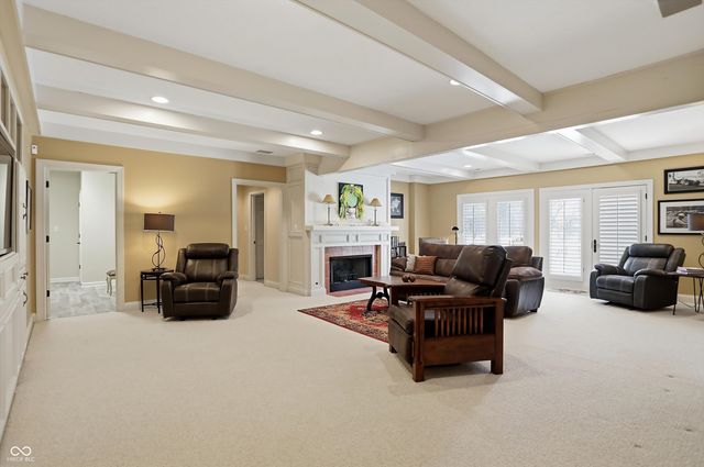 9224 Bluestone Circle, Indianapolis, IN 46236