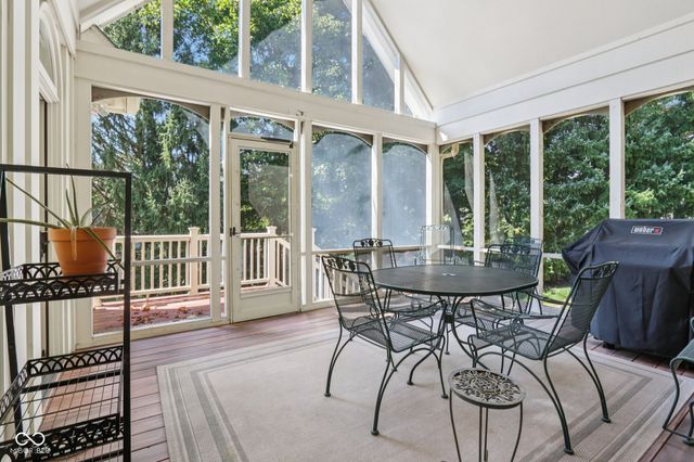 9224 Bluestone Circle, Indianapolis, IN 46236