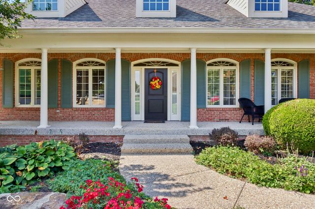 9224 Bluestone Circle, Indianapolis, IN 46236