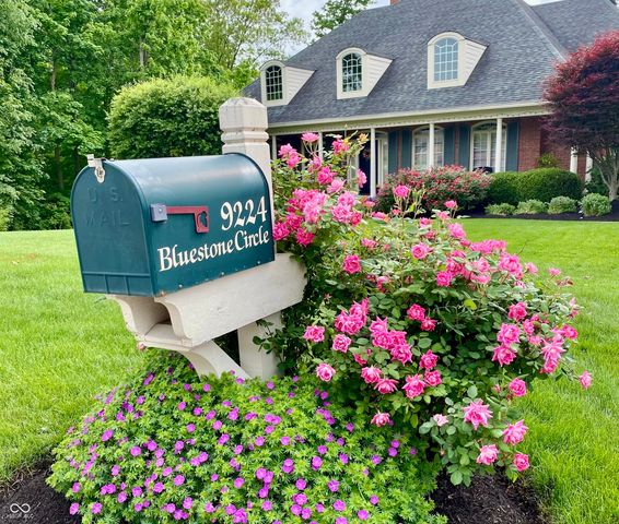 9224 Bluestone Circle, Indianapolis, IN 46236