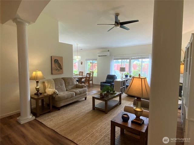 1204 199th Street E, Spanaway, WA 98387