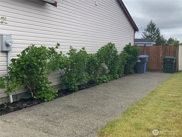 1204 199th Street E, Spanaway, WA 98387