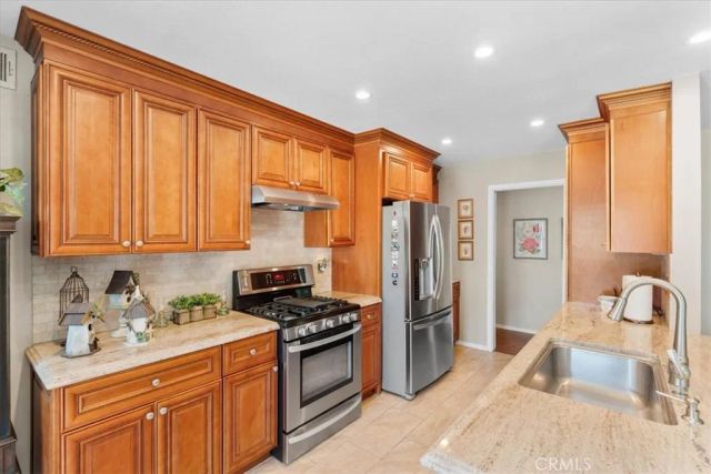 1090 Rivera, Wrightwood, CA 92397
