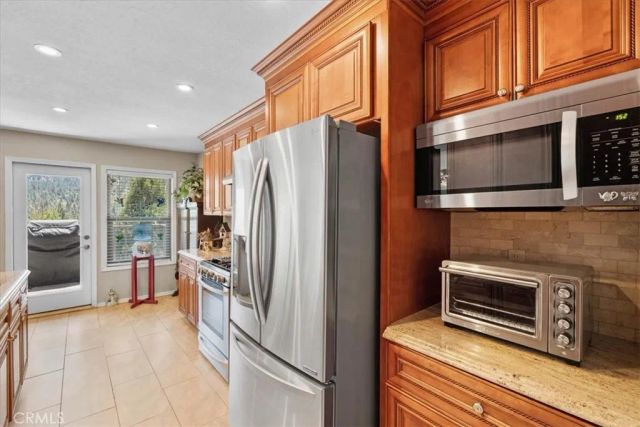1090 Rivera, Wrightwood, CA 92397