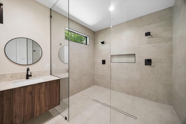 10943 Mockingbird Place, Conroe, TX 77385