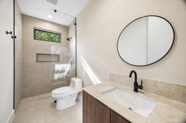 10943 Mockingbird Place, Conroe, TX 77385